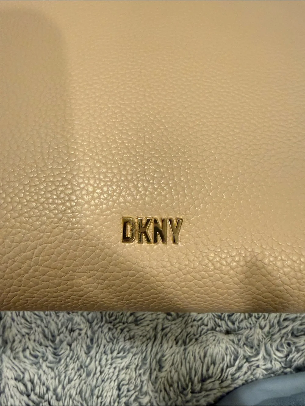 Dkny pebbled leather